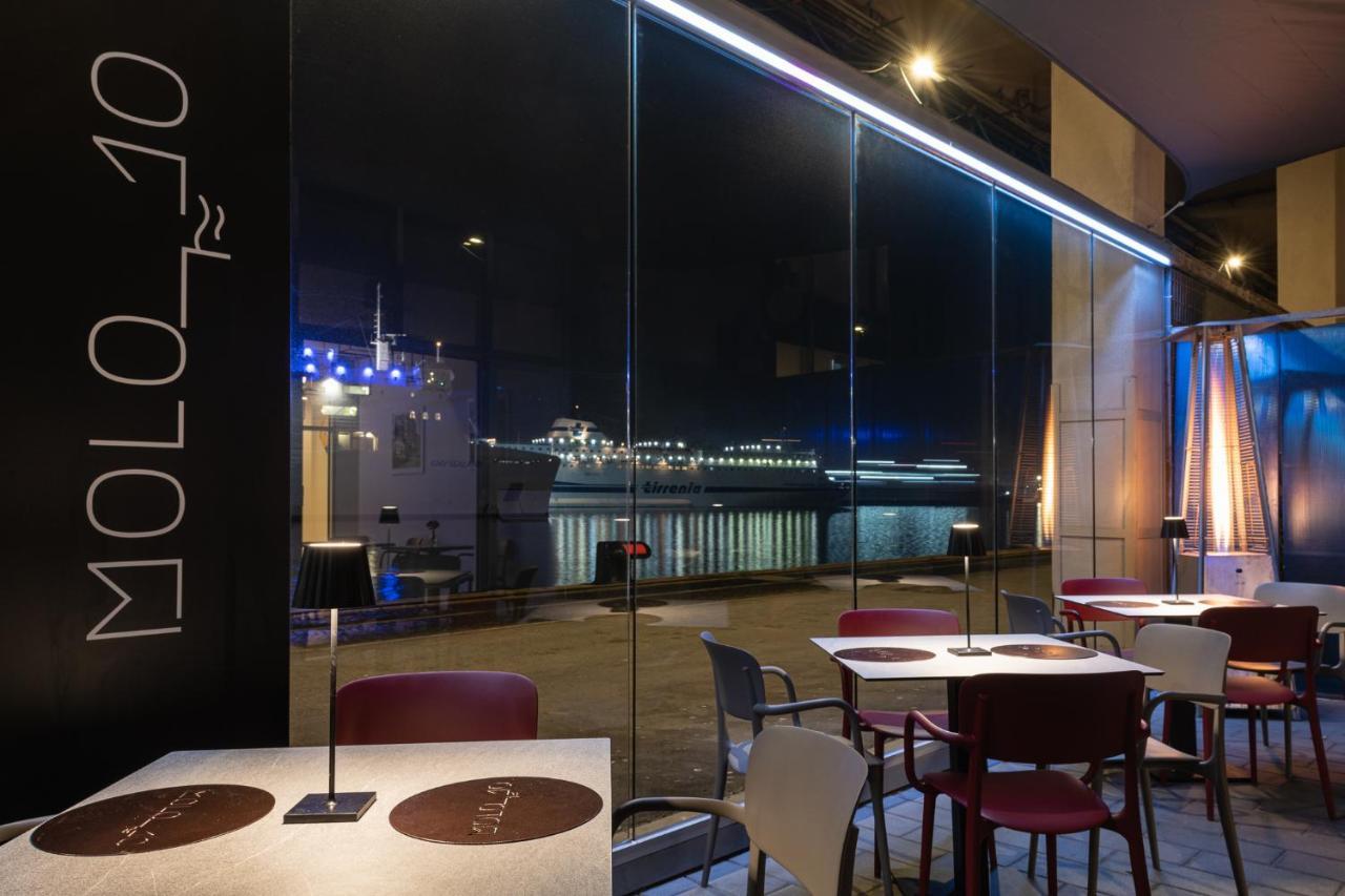 Smart 4* Naples